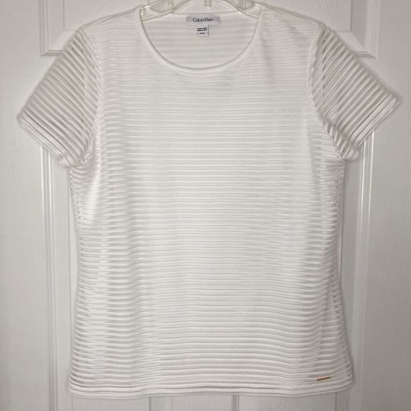 Calvin Klein Stretch Textured Short Sleeve Shirt - Picture 1 of 9